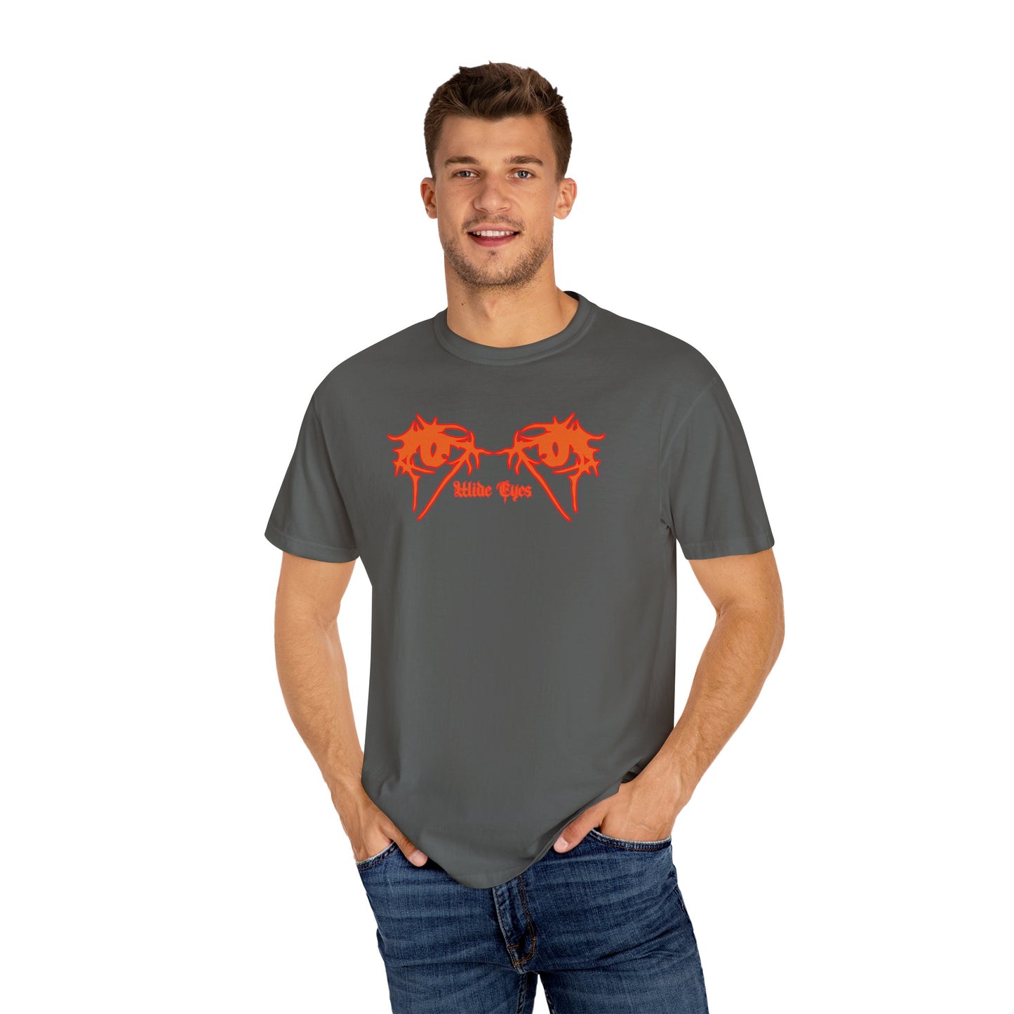 WIDE EYES Graphic Tee