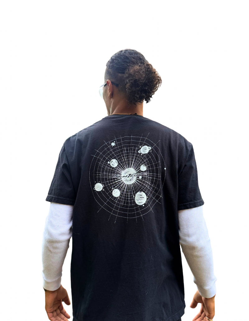 LIMITLESS Graphic Tee